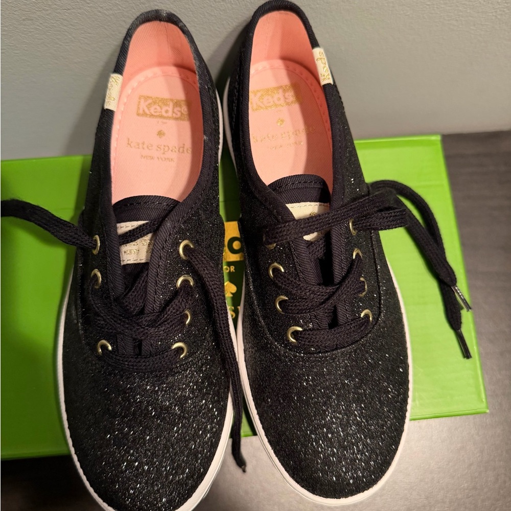 🖤 Keds x Kate Spade Youth Size 2 Glitter Sneakers